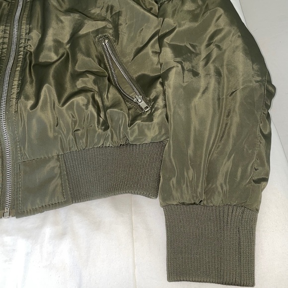 FOREVER 21 BOMBER jacket - Picture 4 of 5